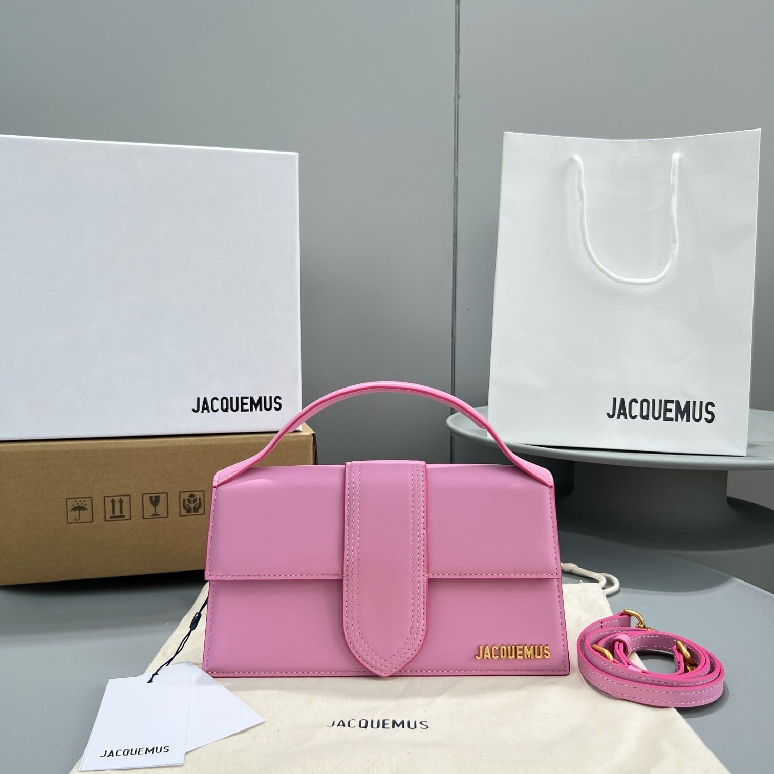 Le Bambino 24cm Jacquemus E68858.6