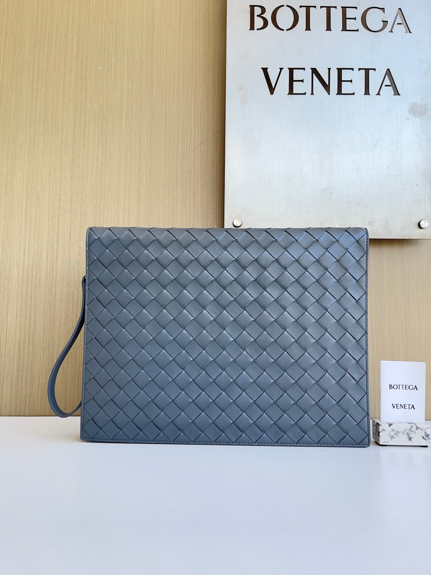 Intrecciato Clutch Bottega Veneta 732638.A2