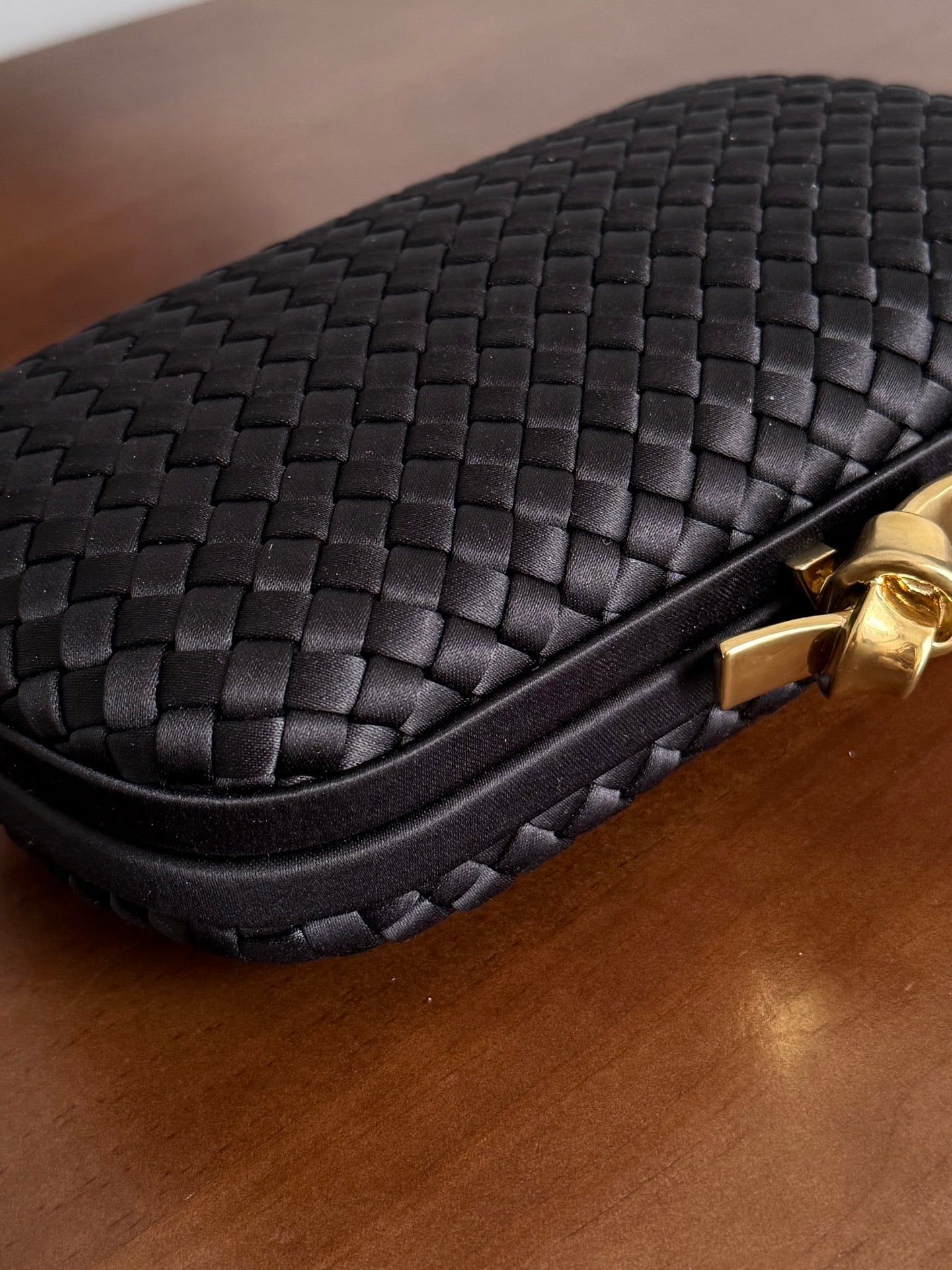 Knot Bottega Veneta 876904