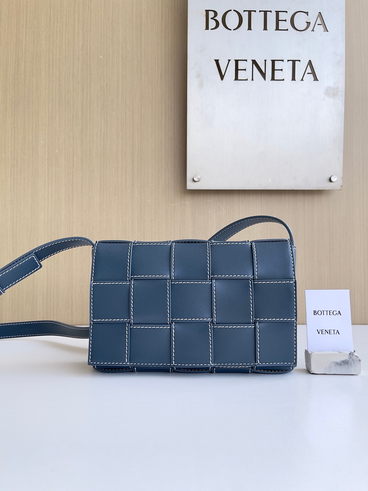 Padded Cassette Bottega Veneta 758105.A2