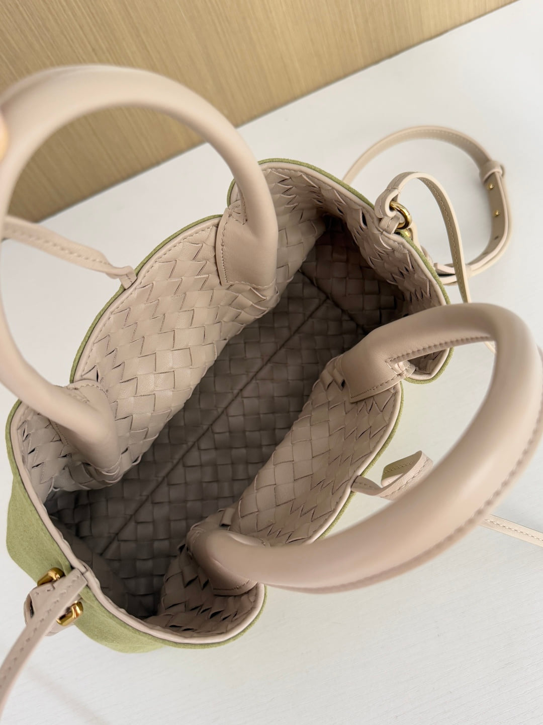 Pinacoteca Bottega Veneta 819004.A2