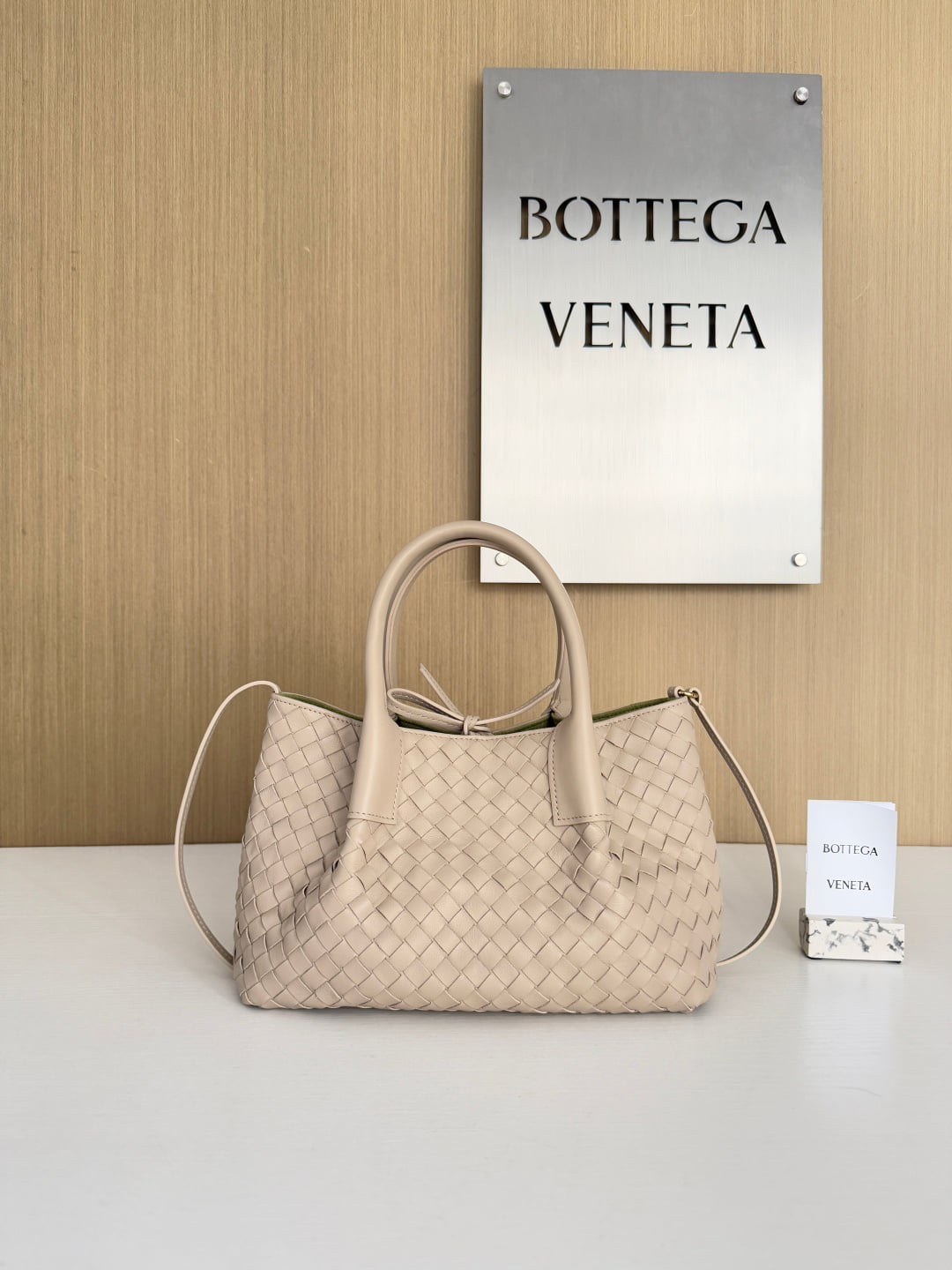 Pinacoteca Bottega Veneta 819004.A2