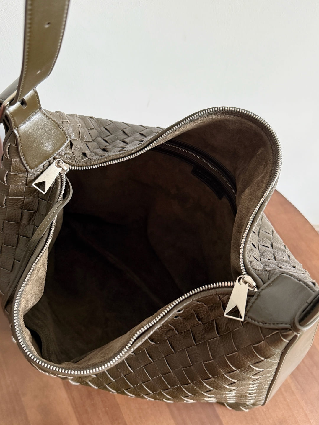 Traveler Bottega Veneta 806974.A3