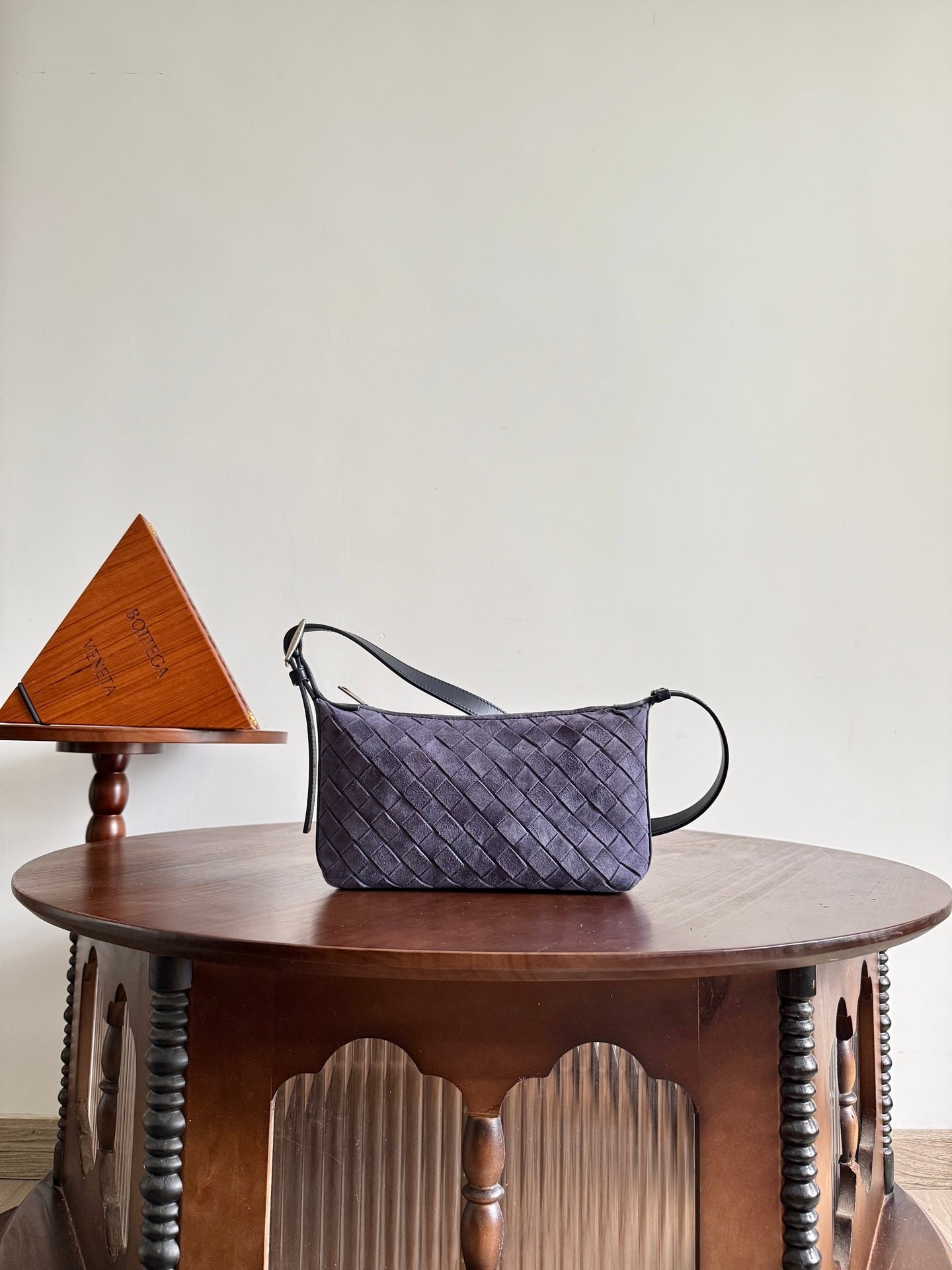 Traveler Phone Pouch Bottega Veneta 844018.A1