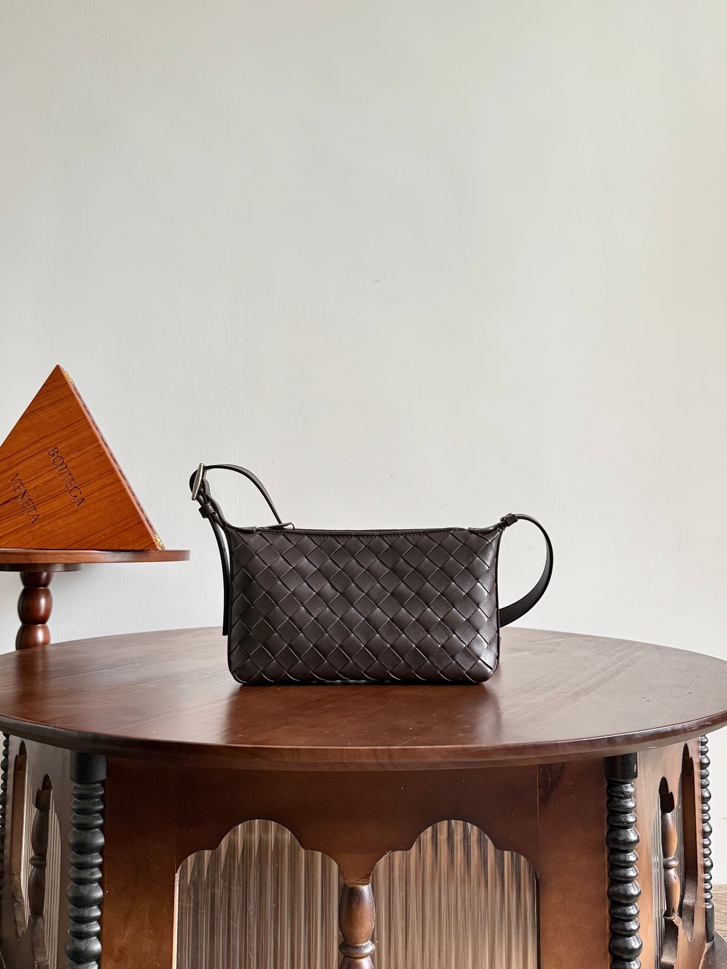 Traveler Phone Pouch Bottega Veneta 844018.A4