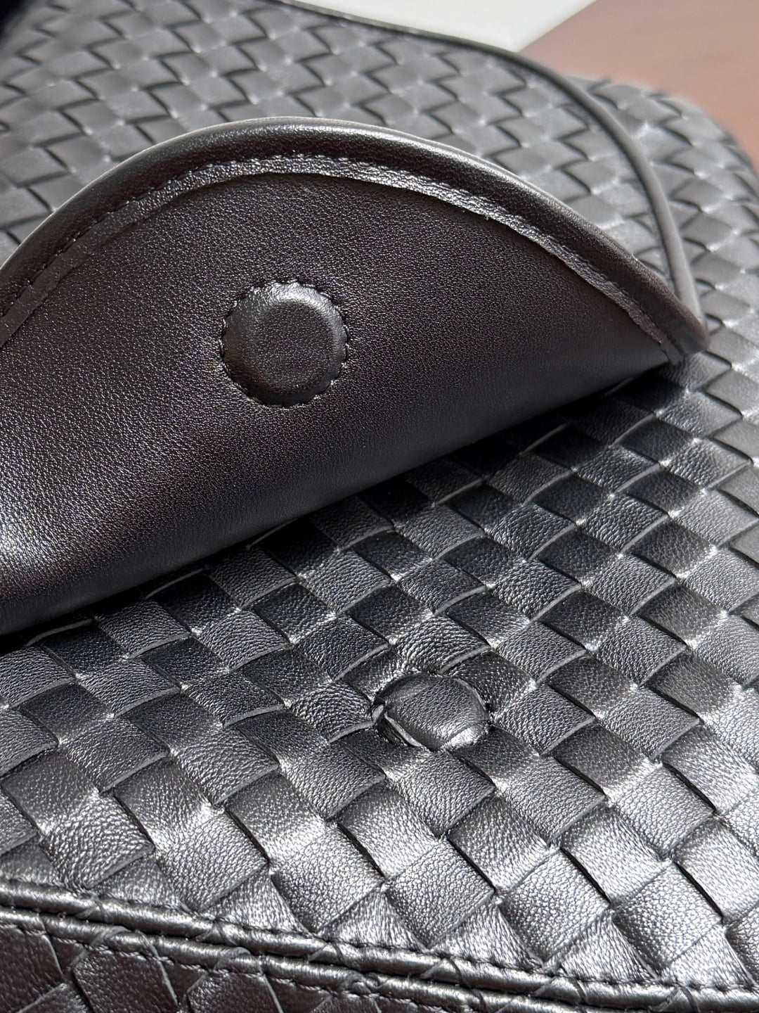 Veneto Flap Bottega Veneta 843836.A6