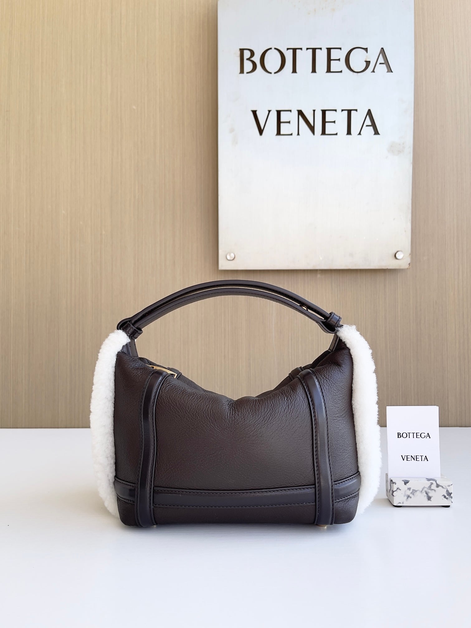 Wallace Bottega Veneta 806125