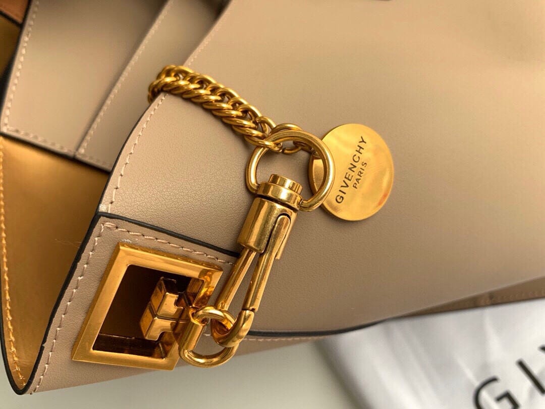 Shopper Givenchy 138.1