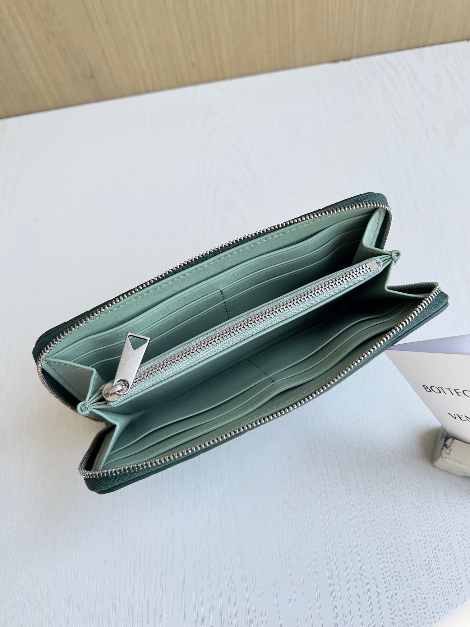 Zip Around Wallet Bottega Veneta 593217.A6