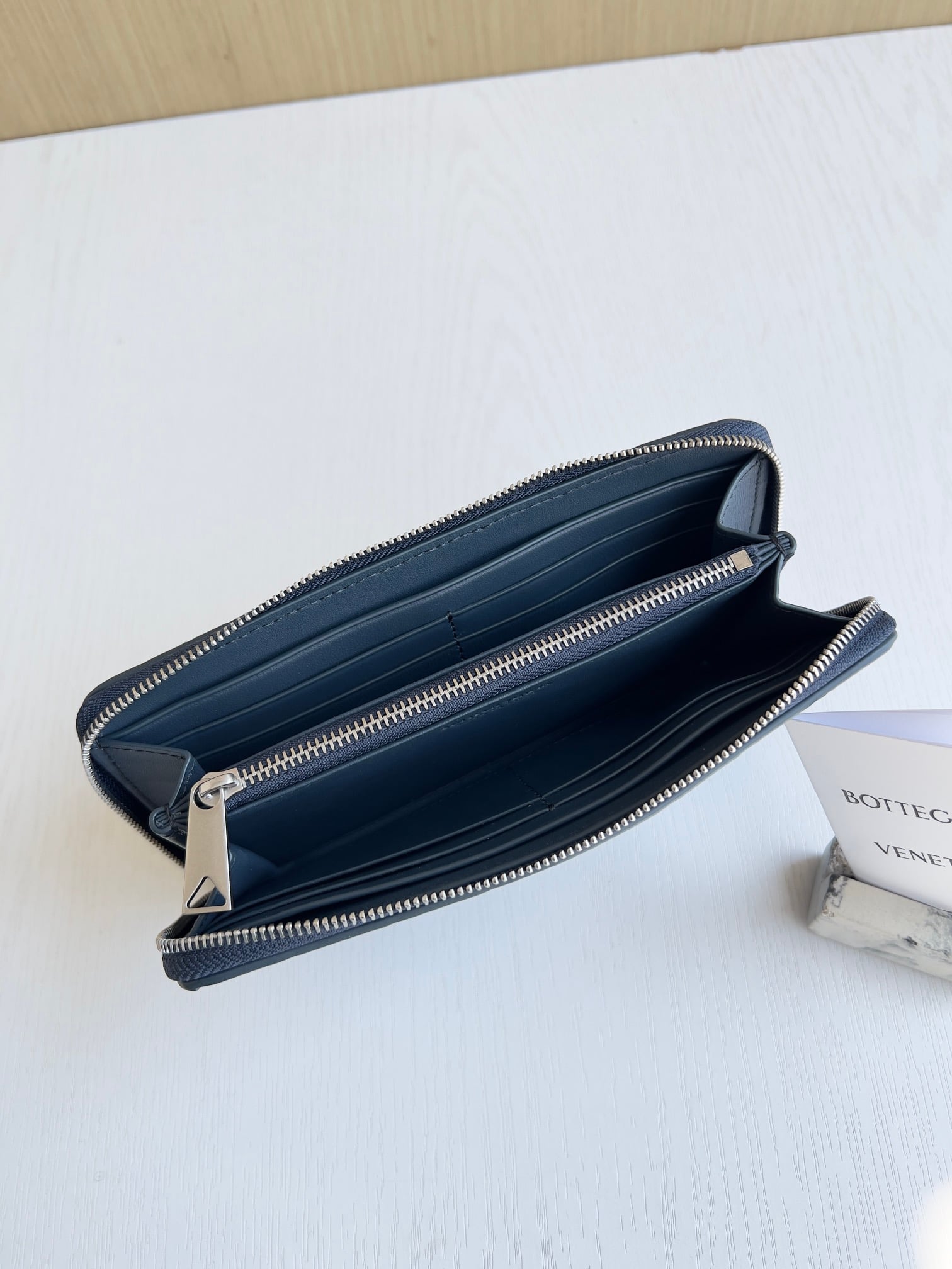 Zip Around Wallet Bottega Veneta 593217.A8