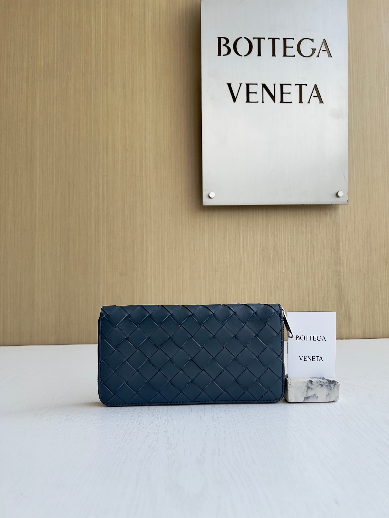 Zip Around Wallet Bottega Veneta 593217.A8
