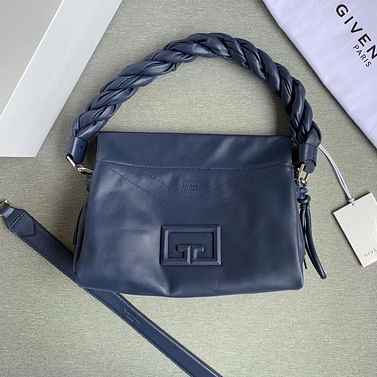 ID93 Givenchy 210.5