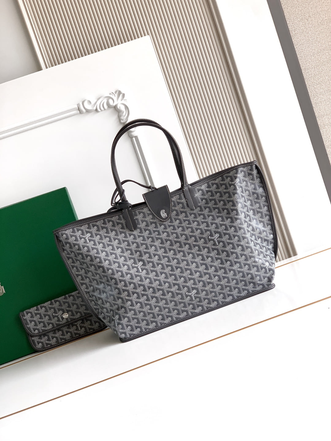 Anjou Goyard 6604.A2