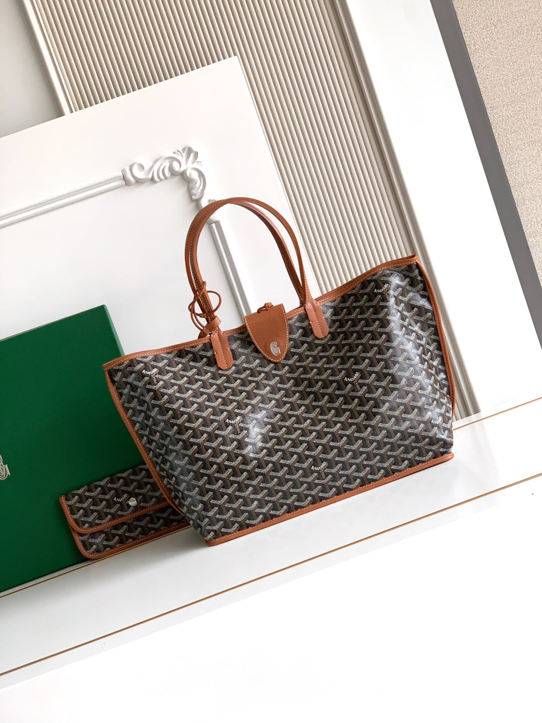 Anjou Goyard 6604.A4