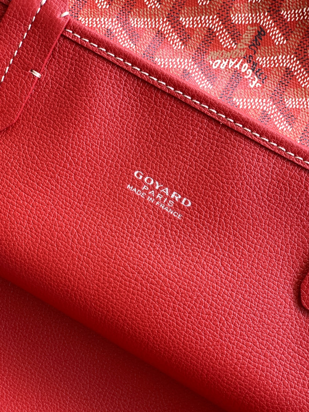 Anjou - красный Goyard 6604.A9