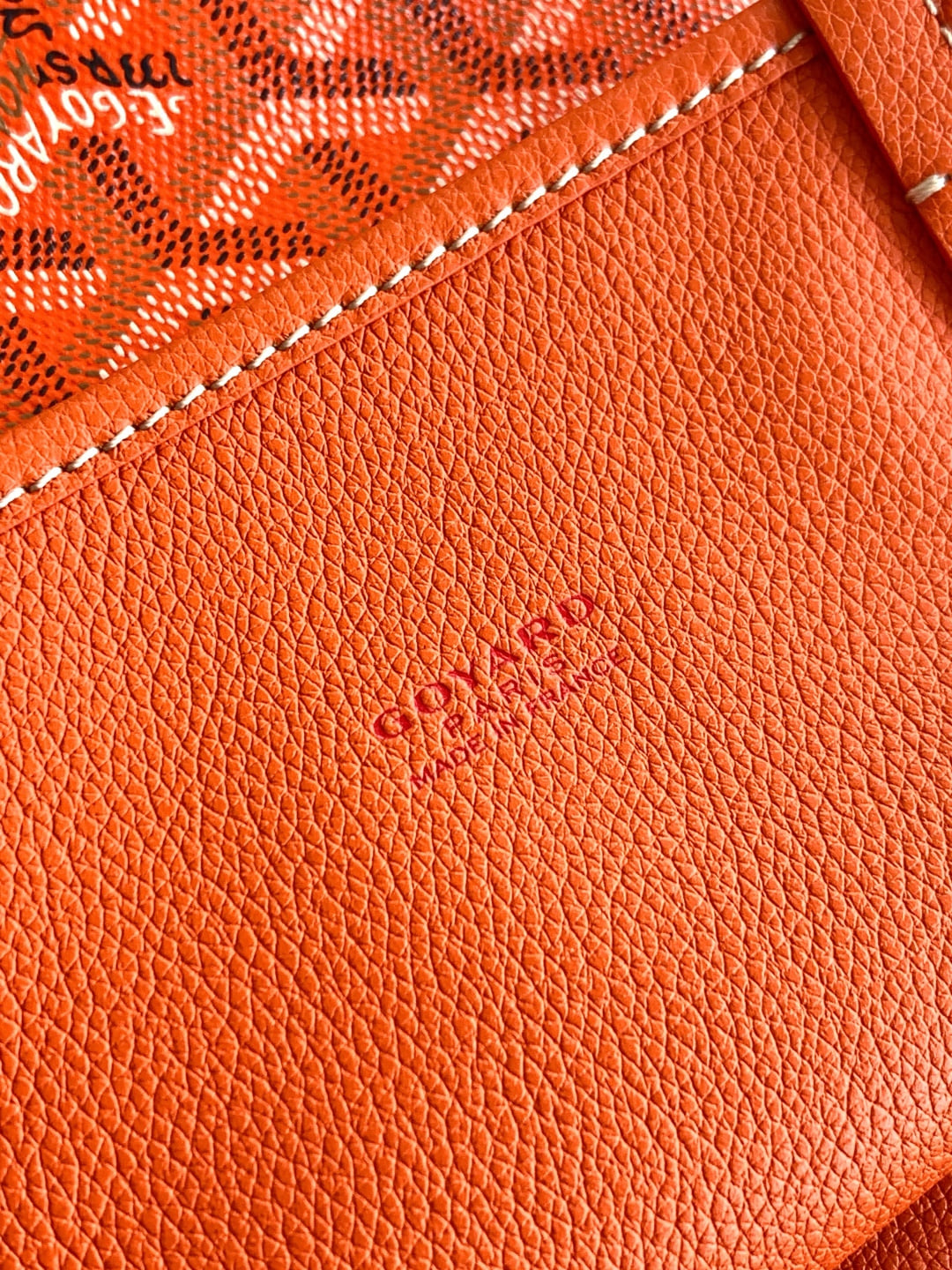 Anjou - оранжевый Goyard 6604.A11