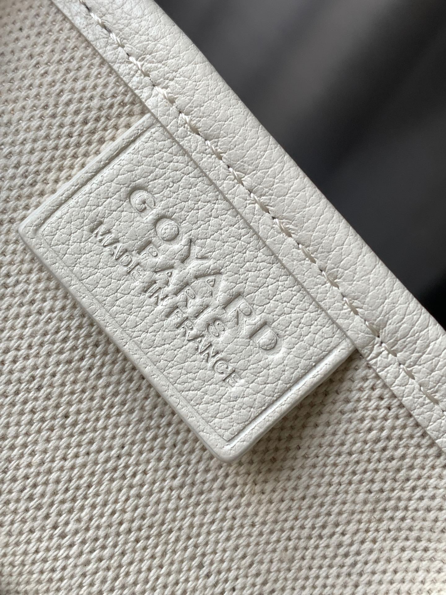 Anjou Mini - белый Goyard 020157.A6