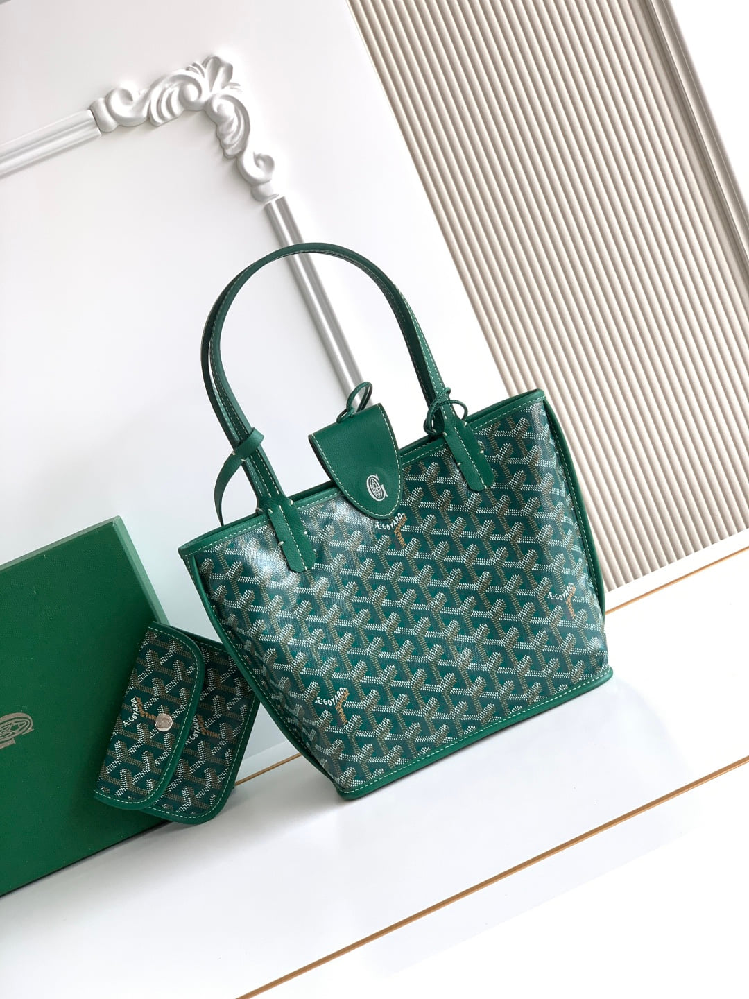 Anjou Mini - зеленый Goyard S5503.A3
