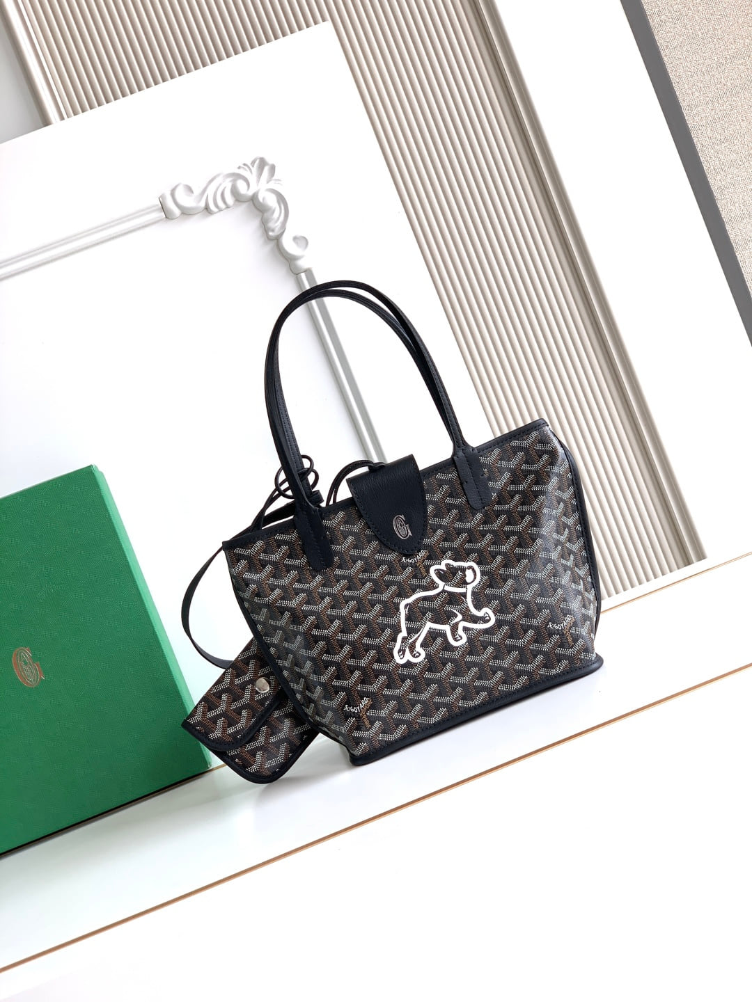 Anjou Mini - коричневый Goyard 2322.A13