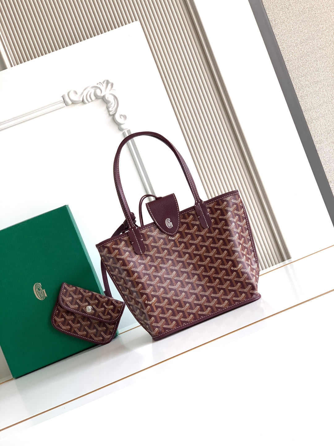 Anjou Mini - красный Goyard S5503.A5