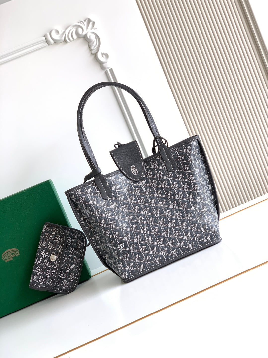 Anjou Mini - серый Goyard S5503.A9