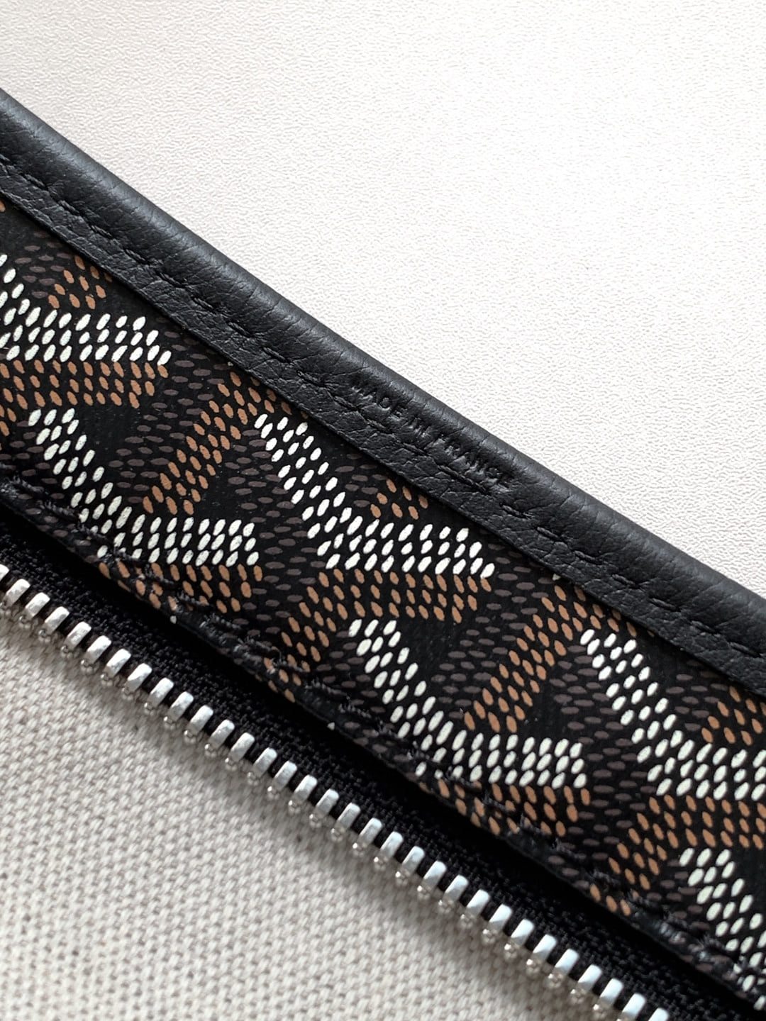 Artois Goyard GY-99648314.A3