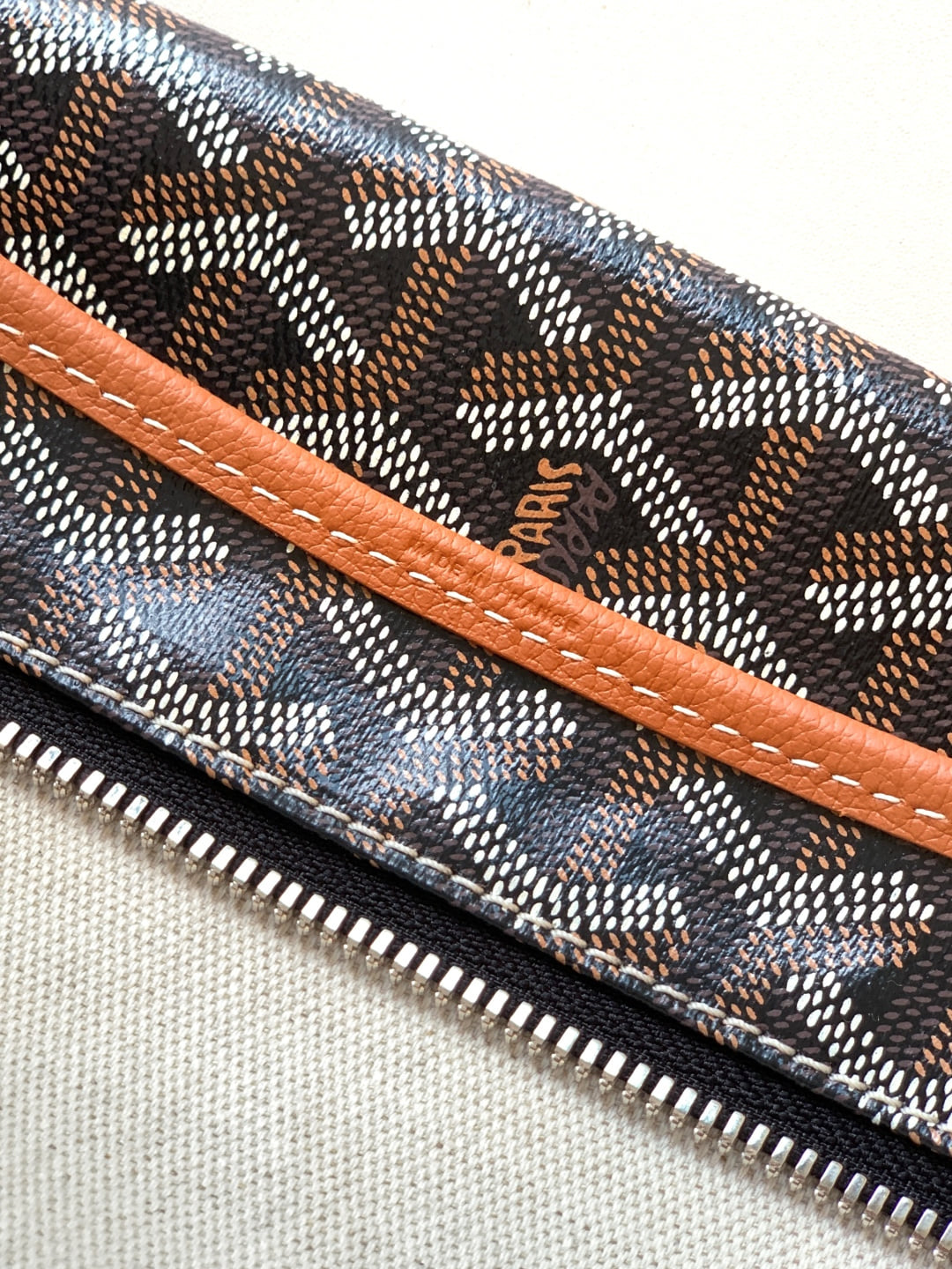 Artois Goyard GY-99648314.A5