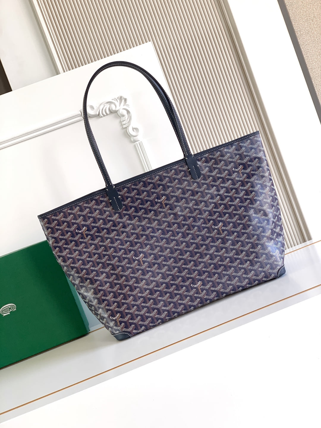 Artois MM Goyard 5507.A1