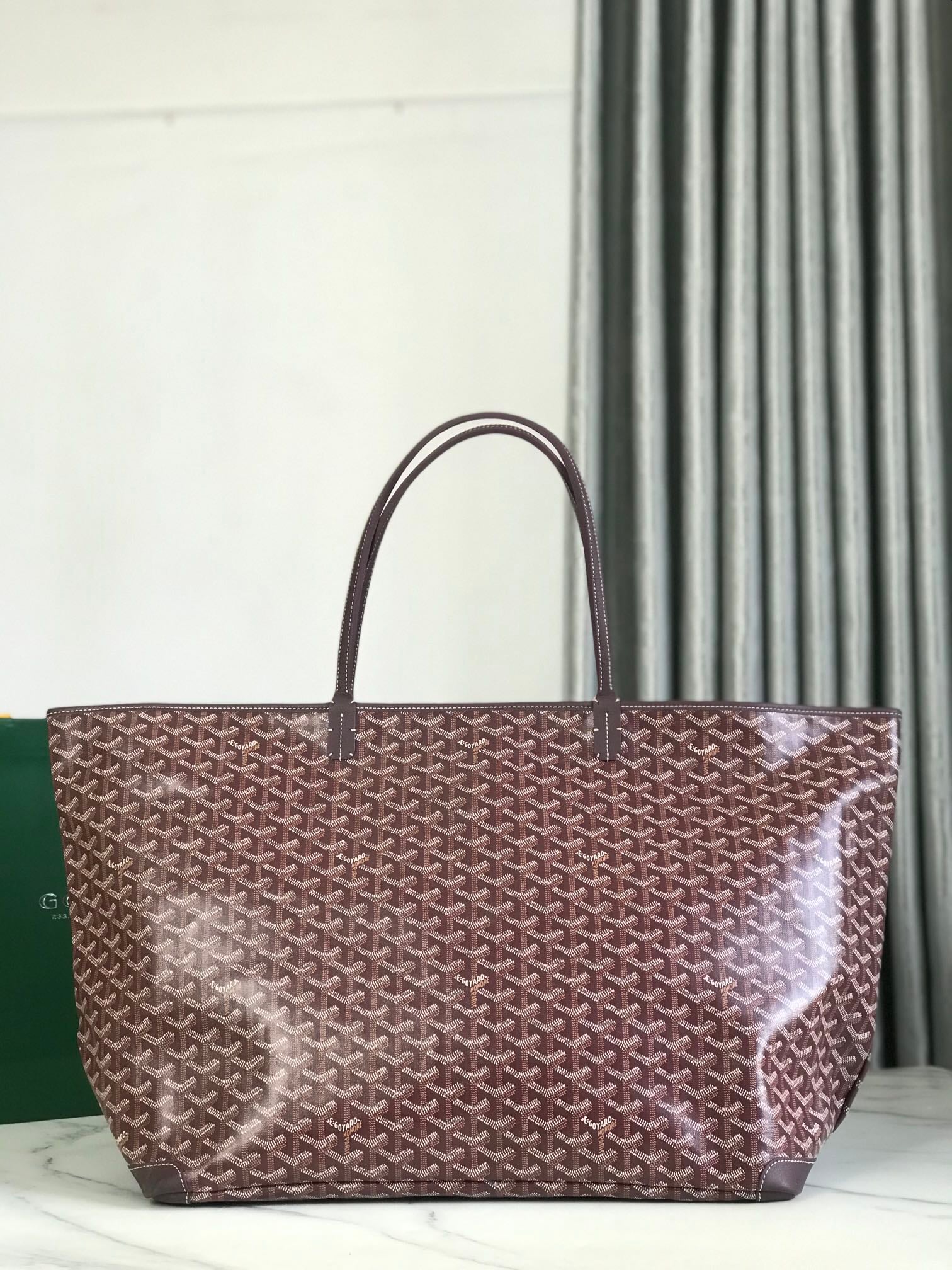 Artois PM Goyard 020186-1.A1