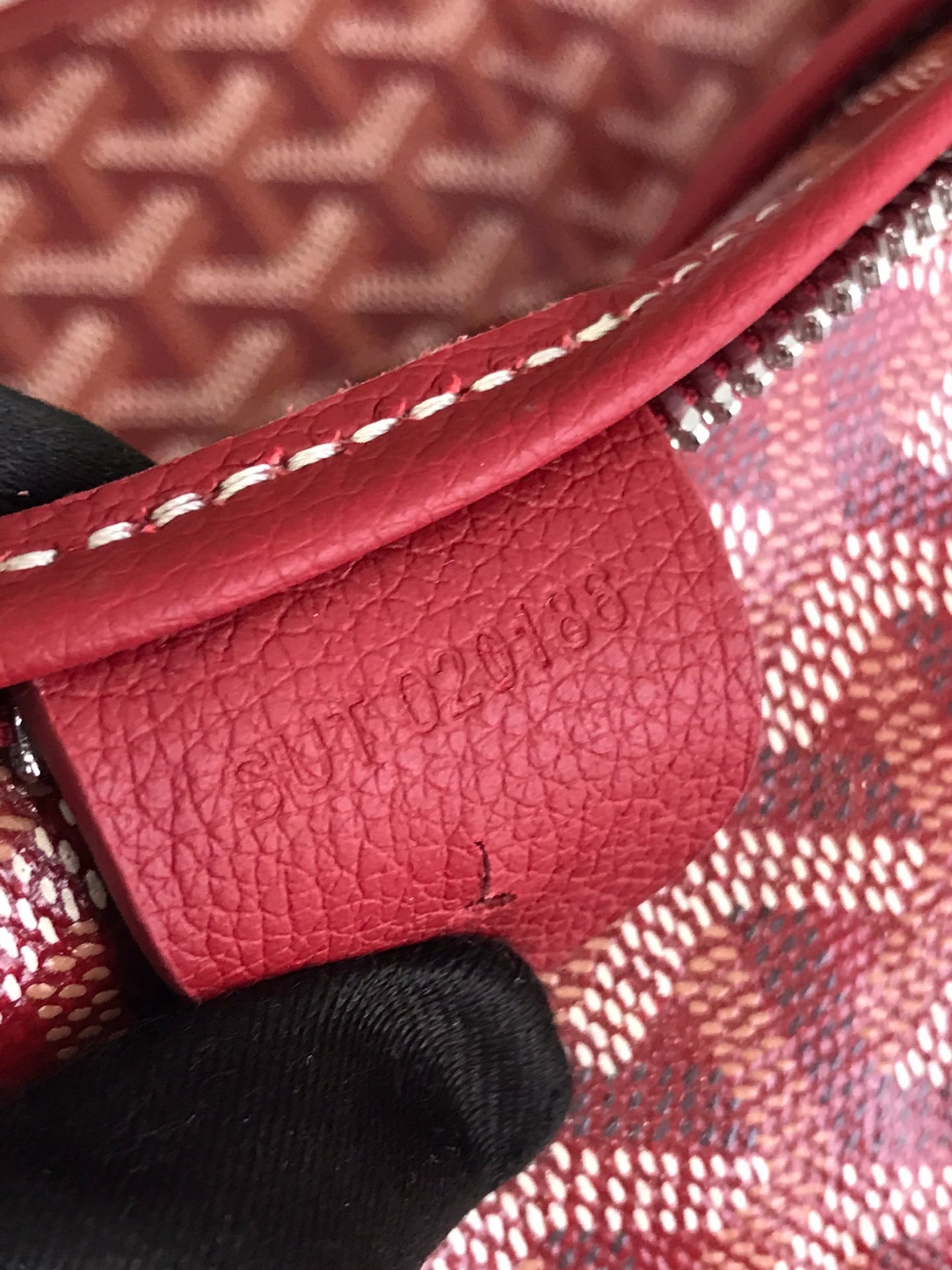 Artois PM Goyard 020186-1.A3