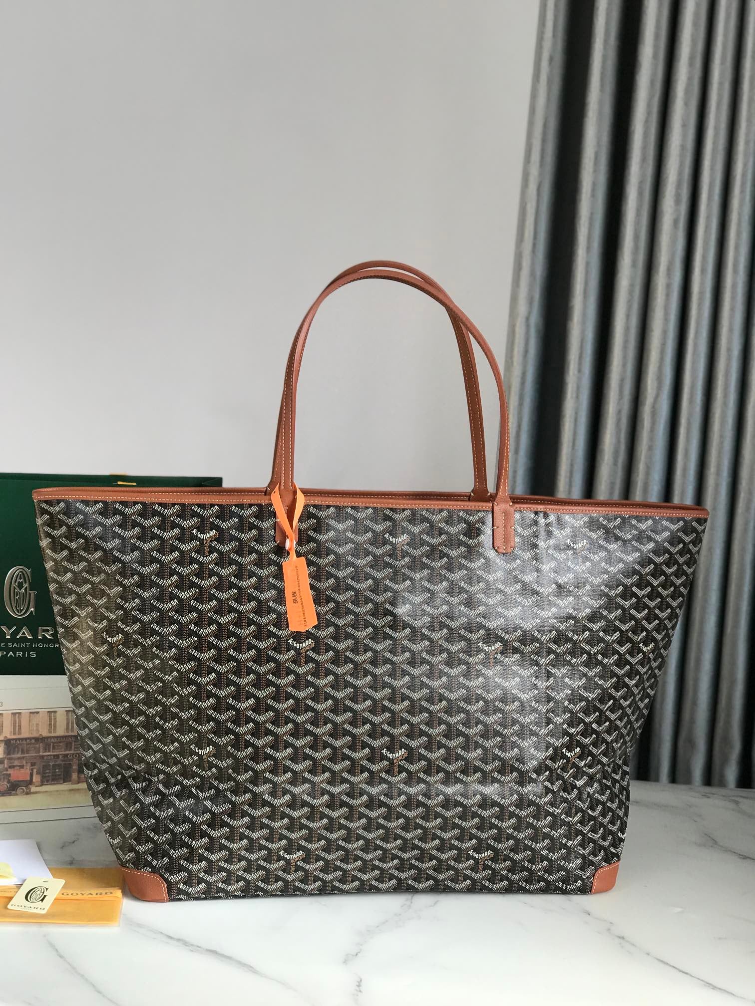 Artois PM Goyard 020186-1.A5