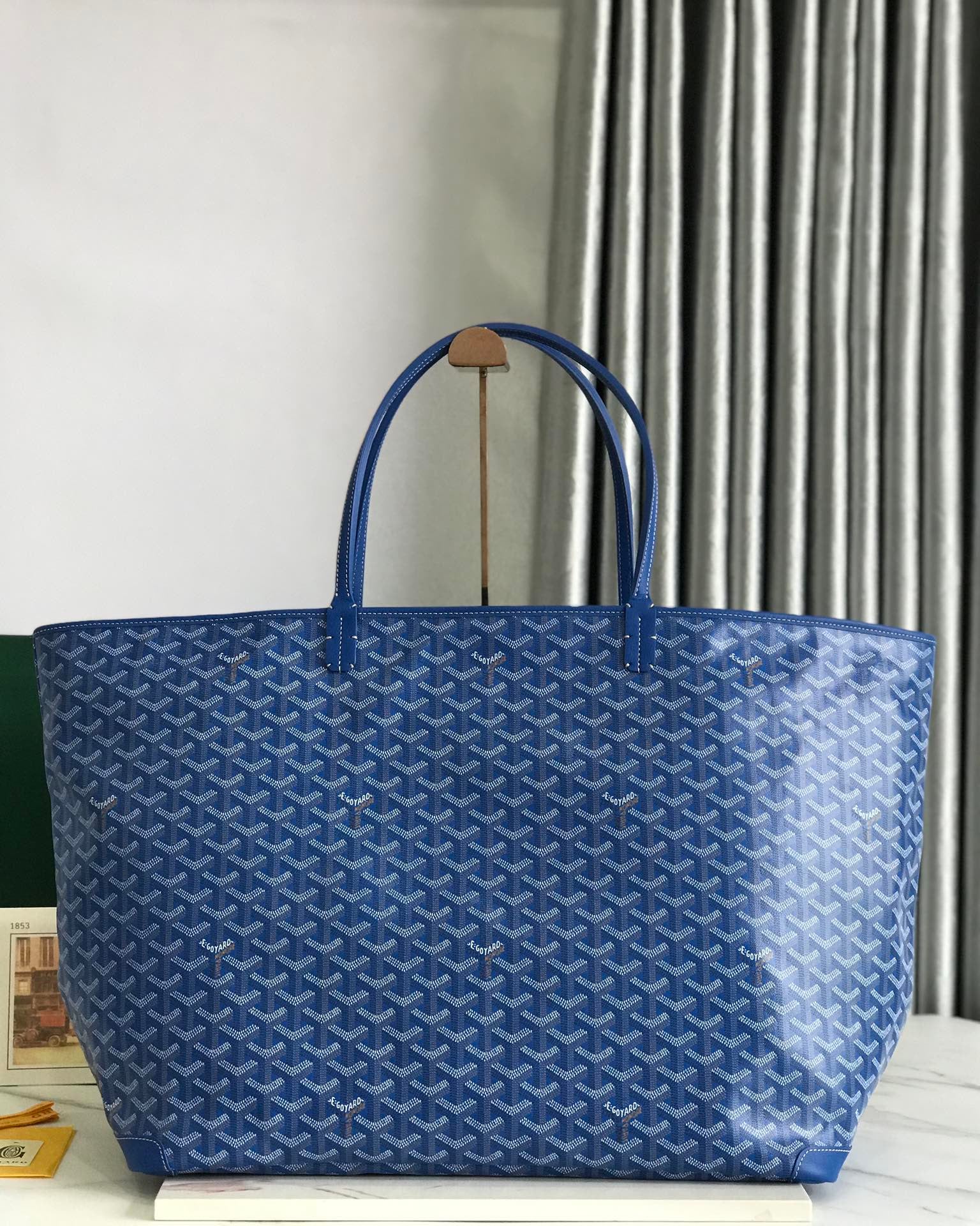 Artois PM Goyard 020186-1.A6