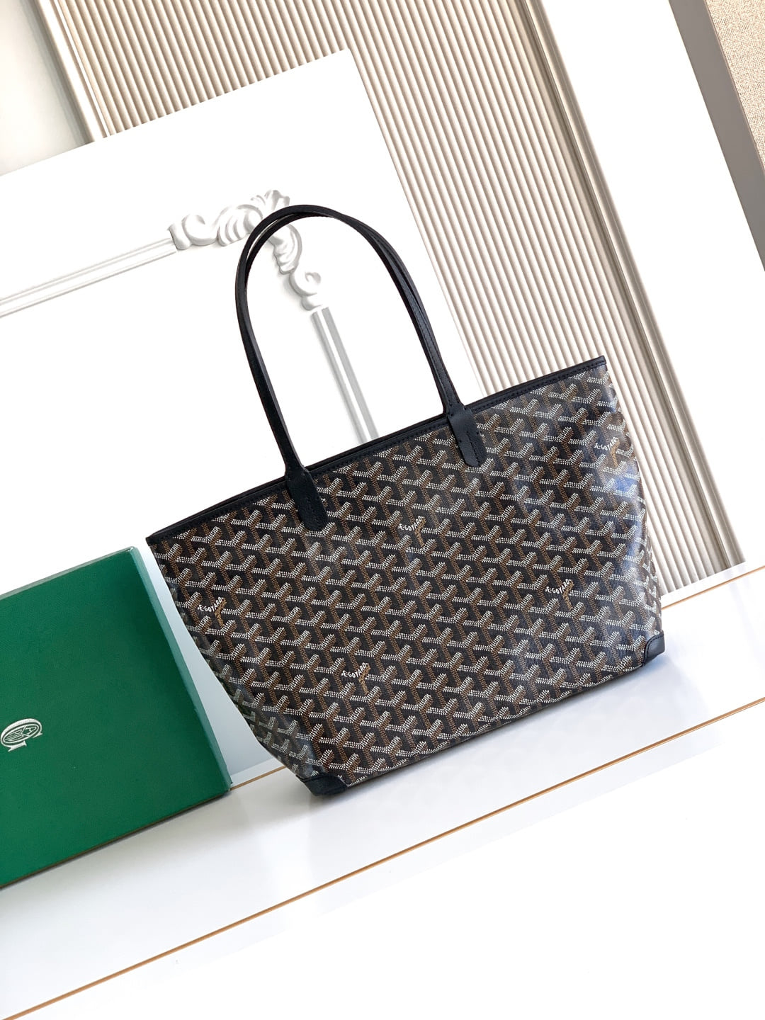 Artois PM Goyard GY-84884918.A9