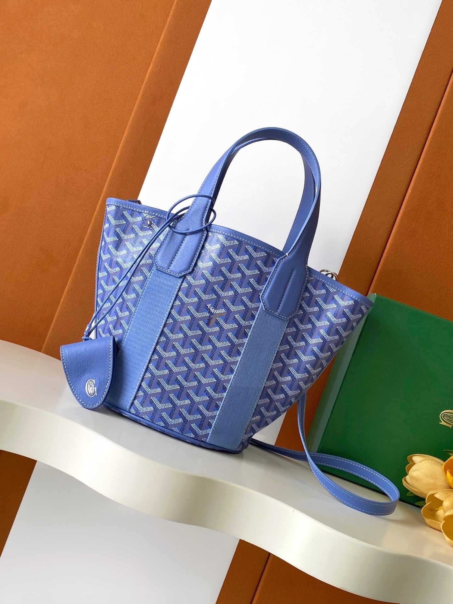 Belharra - фиолетовый ирис Goyard 120230.A26