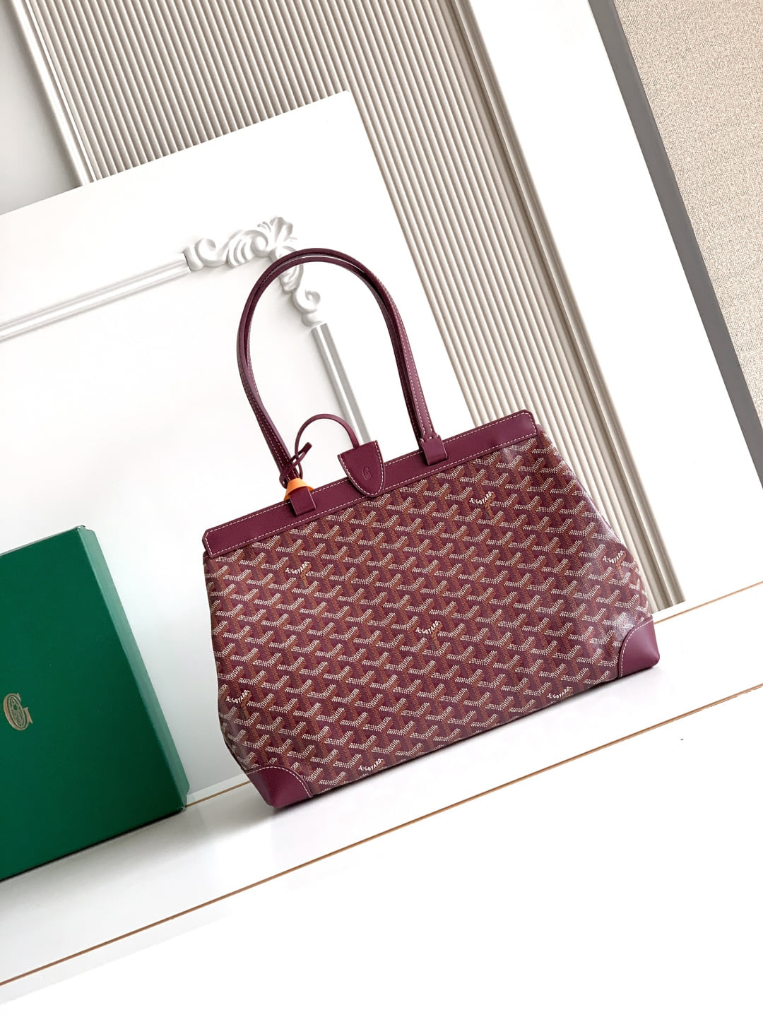 Bellechasse Biaude Goyard 020161.A1