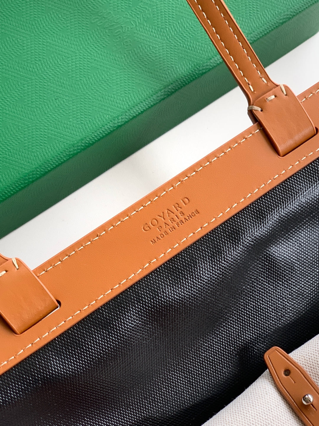 Bellechasse Biaude - коричневый Goyard 020161.A3