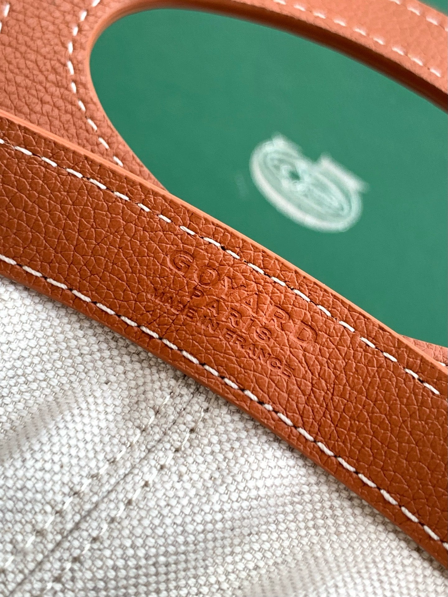 Beluga Goyard 8070.A1
