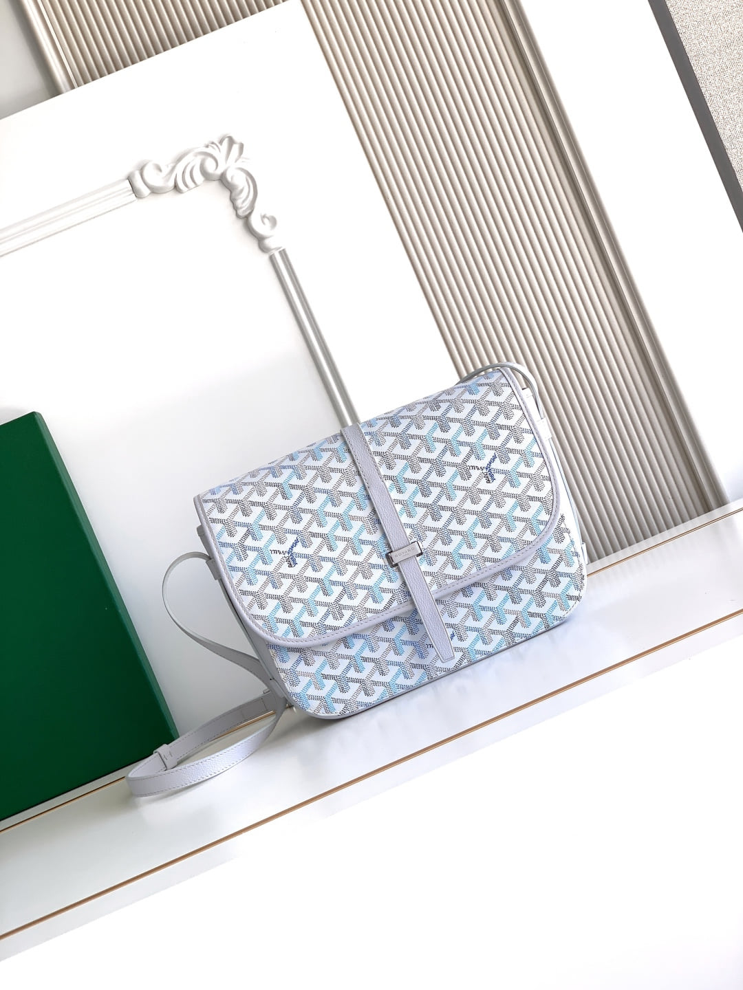 Belvédère - голубой Goyard 020183.A12