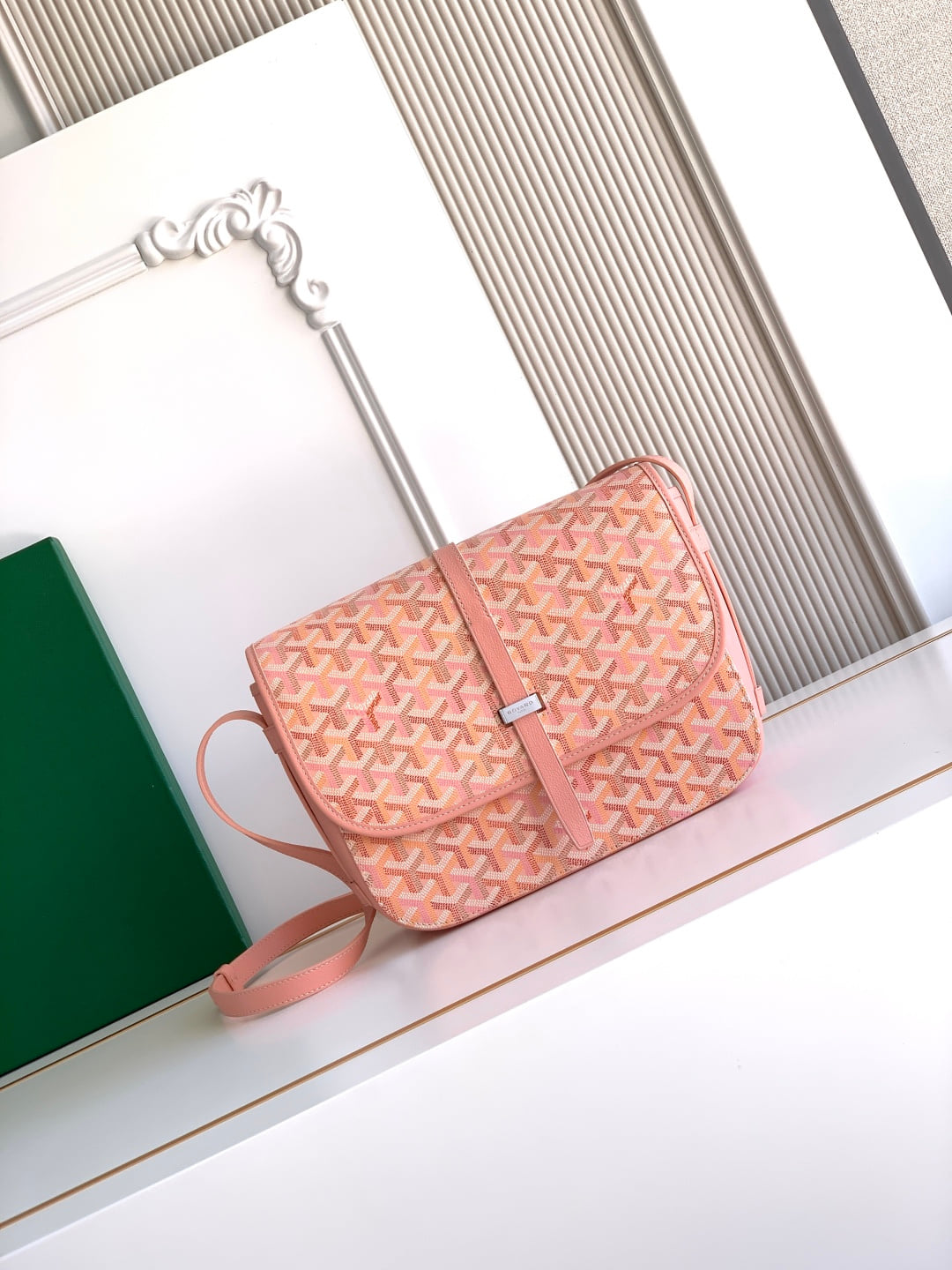 Belvédère - розовый Goyard 020183.A14