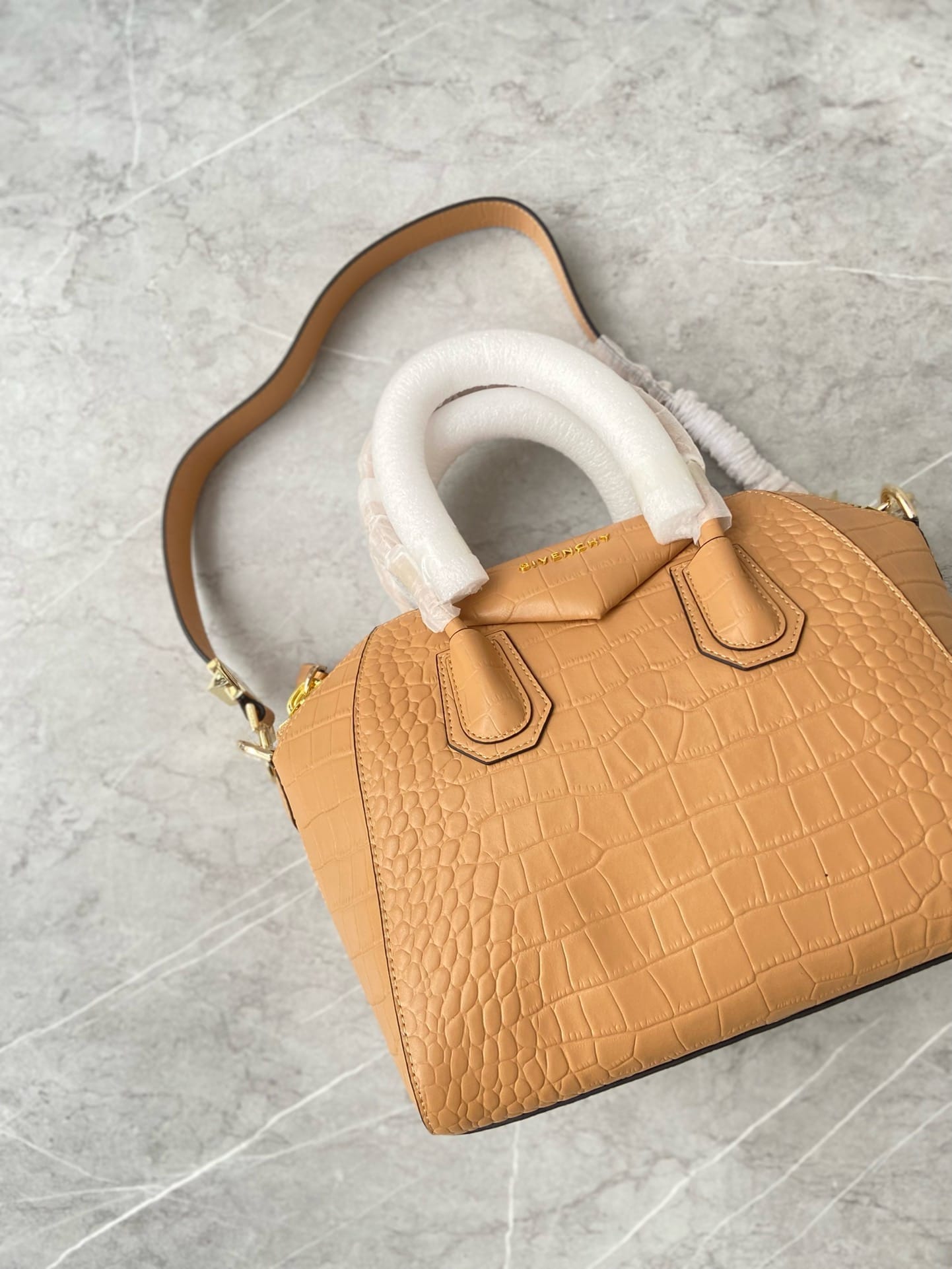 Antigona 28cm Givenchy 1