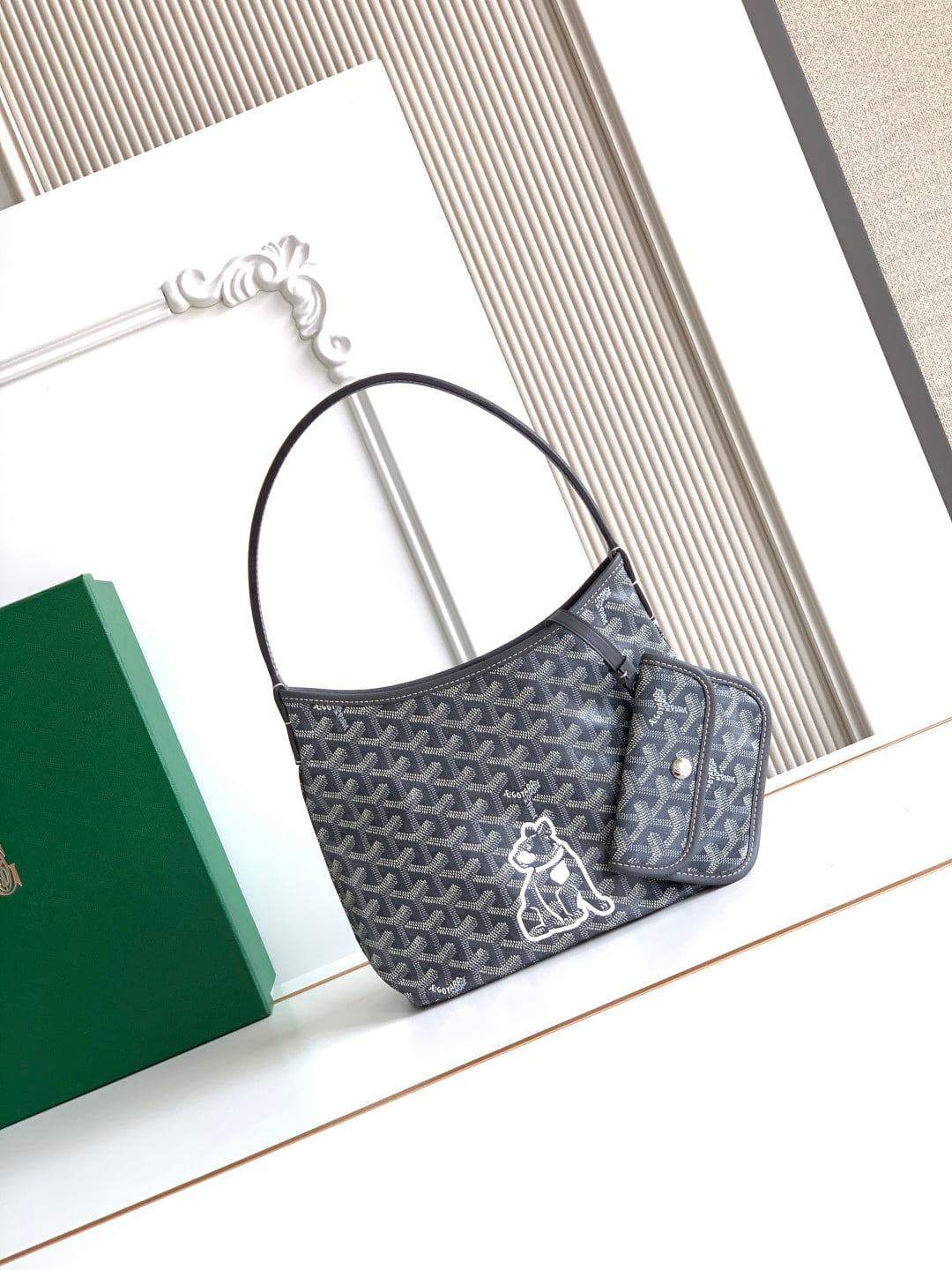 Bohème Hobo Mini - серый Goyard 5505.A3