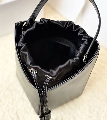 Bucket Givenchy 9018.1