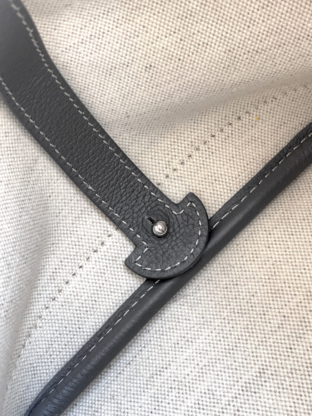 Bucket Bag - серый Goyard 8309.A4