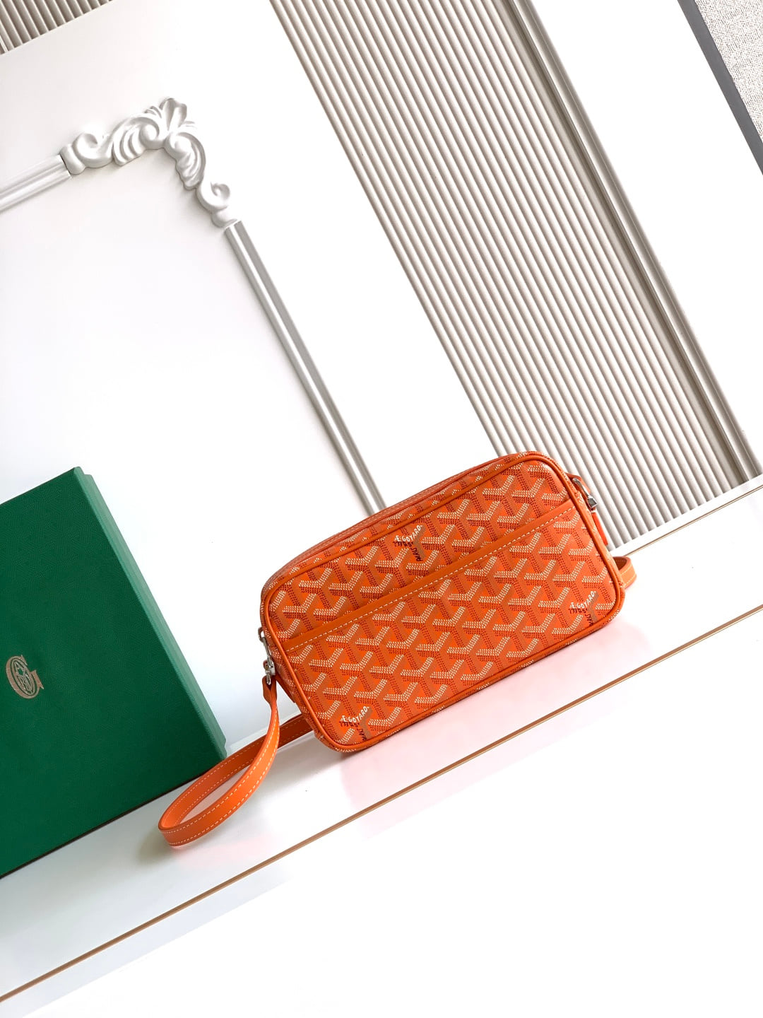 Cap-Vert - оранжевый Goyard 8304.A8