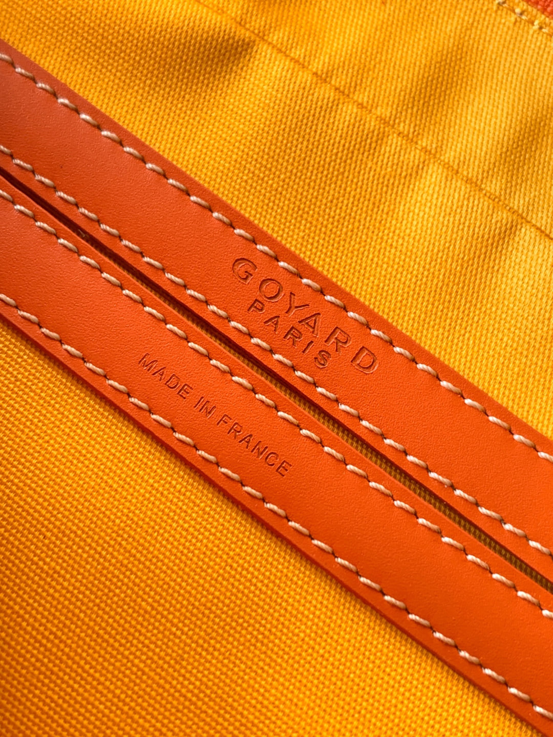 Cap-Vert - оранжевый Goyard 8304.A8