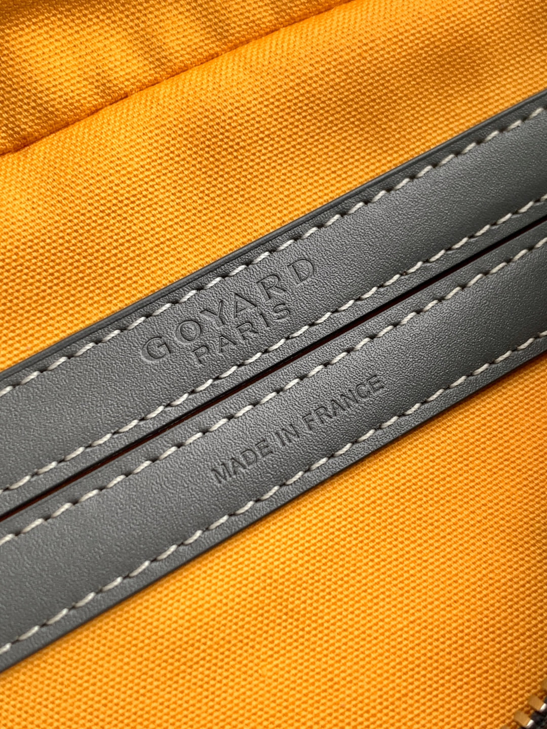 Cap-Vert - серый Goyard 8304.A9