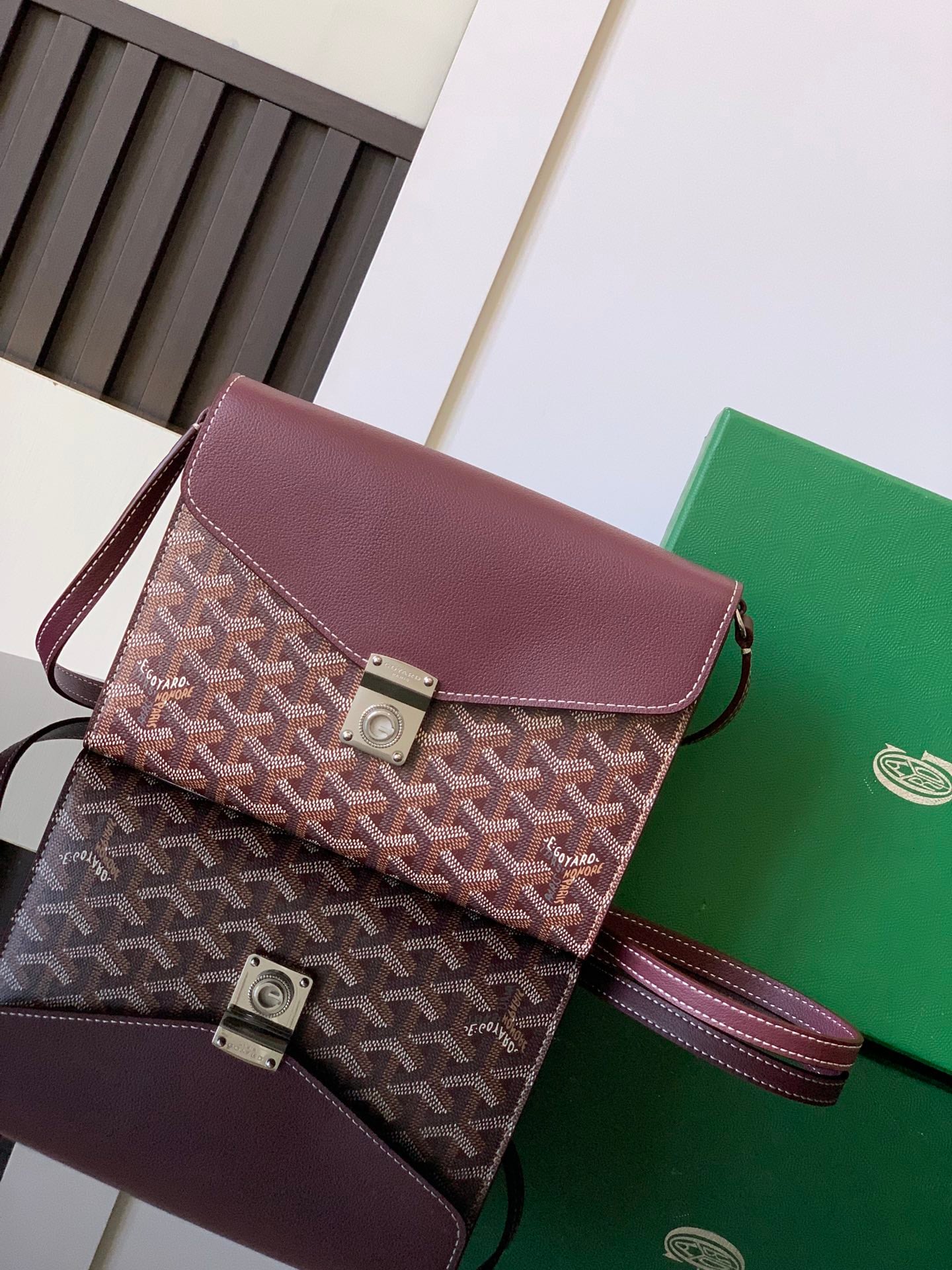 Chypre Goyard 8063.A1