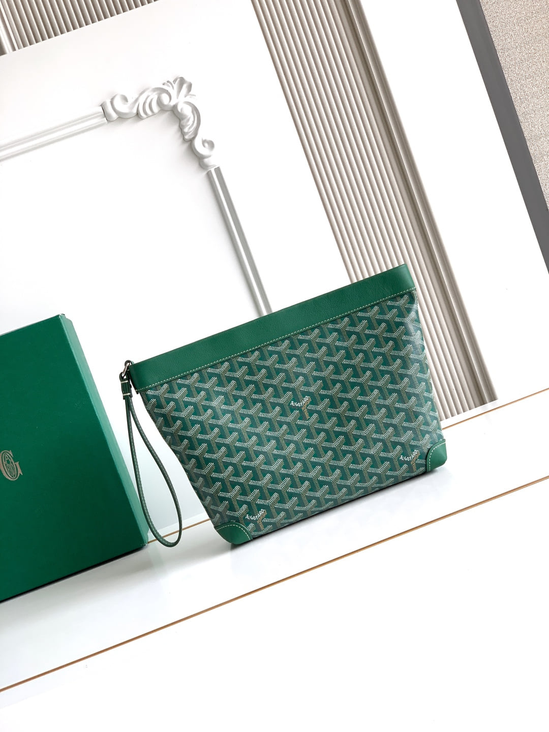 Conti - зеленый Goyard 2303.A6