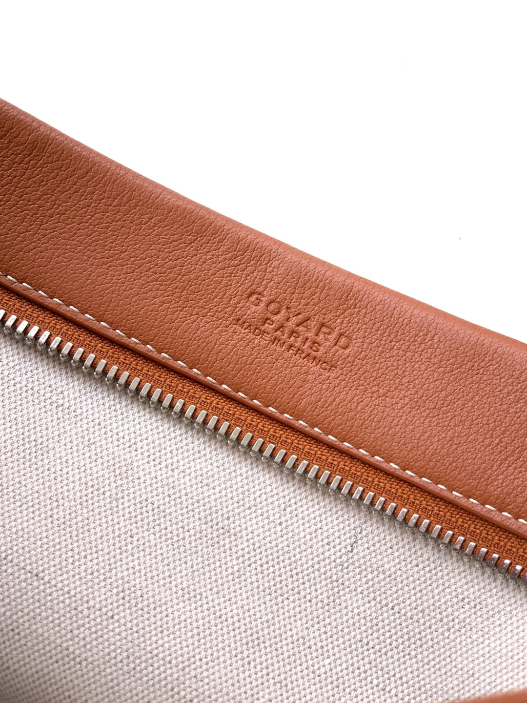 Conti - коричневый Goyard 2303.A8