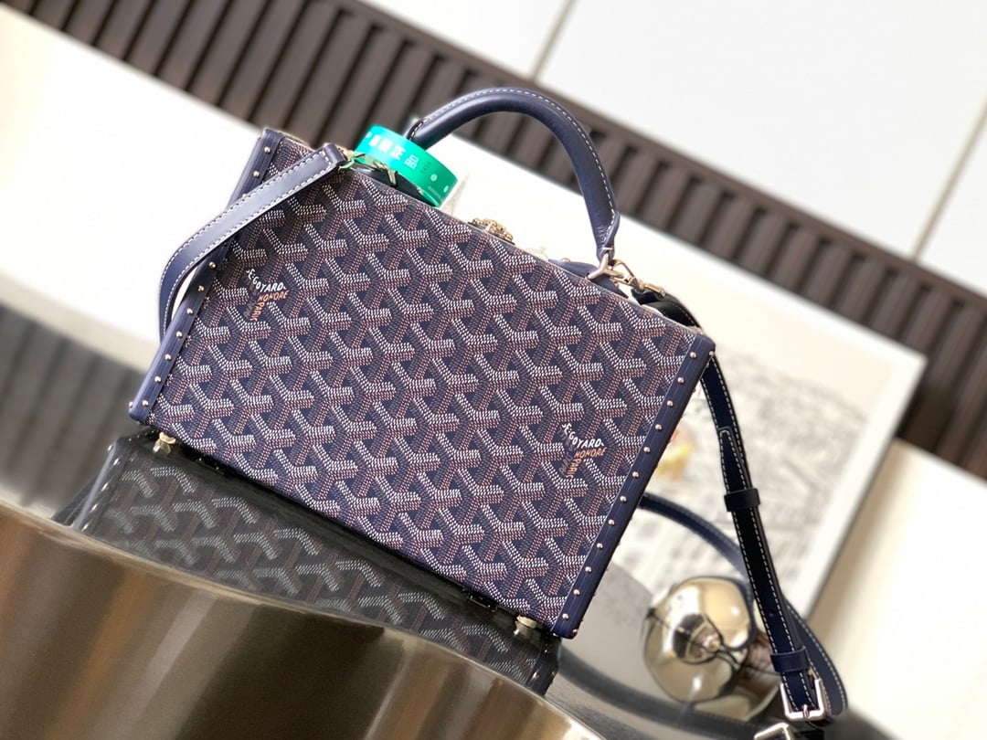 Grand Hôtel Goyard 8018.A3
